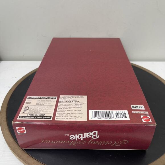 VTG Barbie Christmas Hallmark Holiday Memories Special Edition 1995 Doll Mattel - Picture 9 of 9